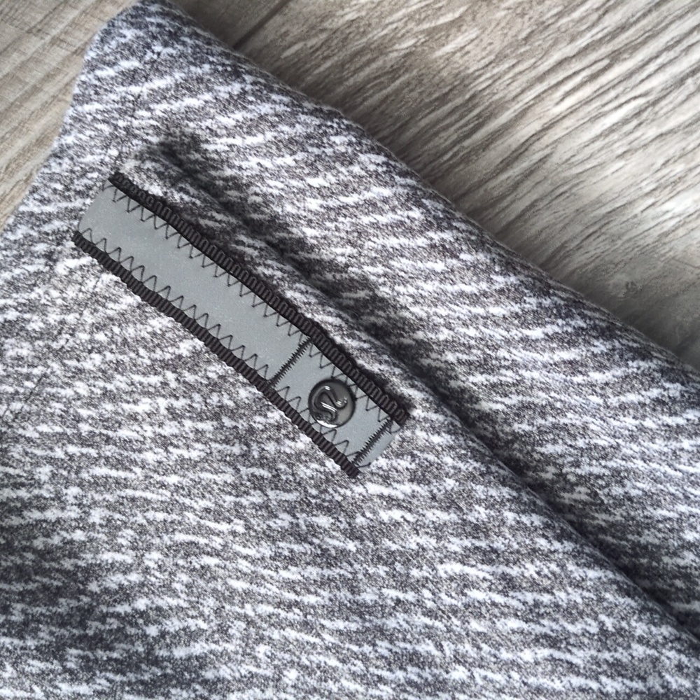 Lululemon Vinyasa Wrap Heathered Grey - Picture 4 of 4